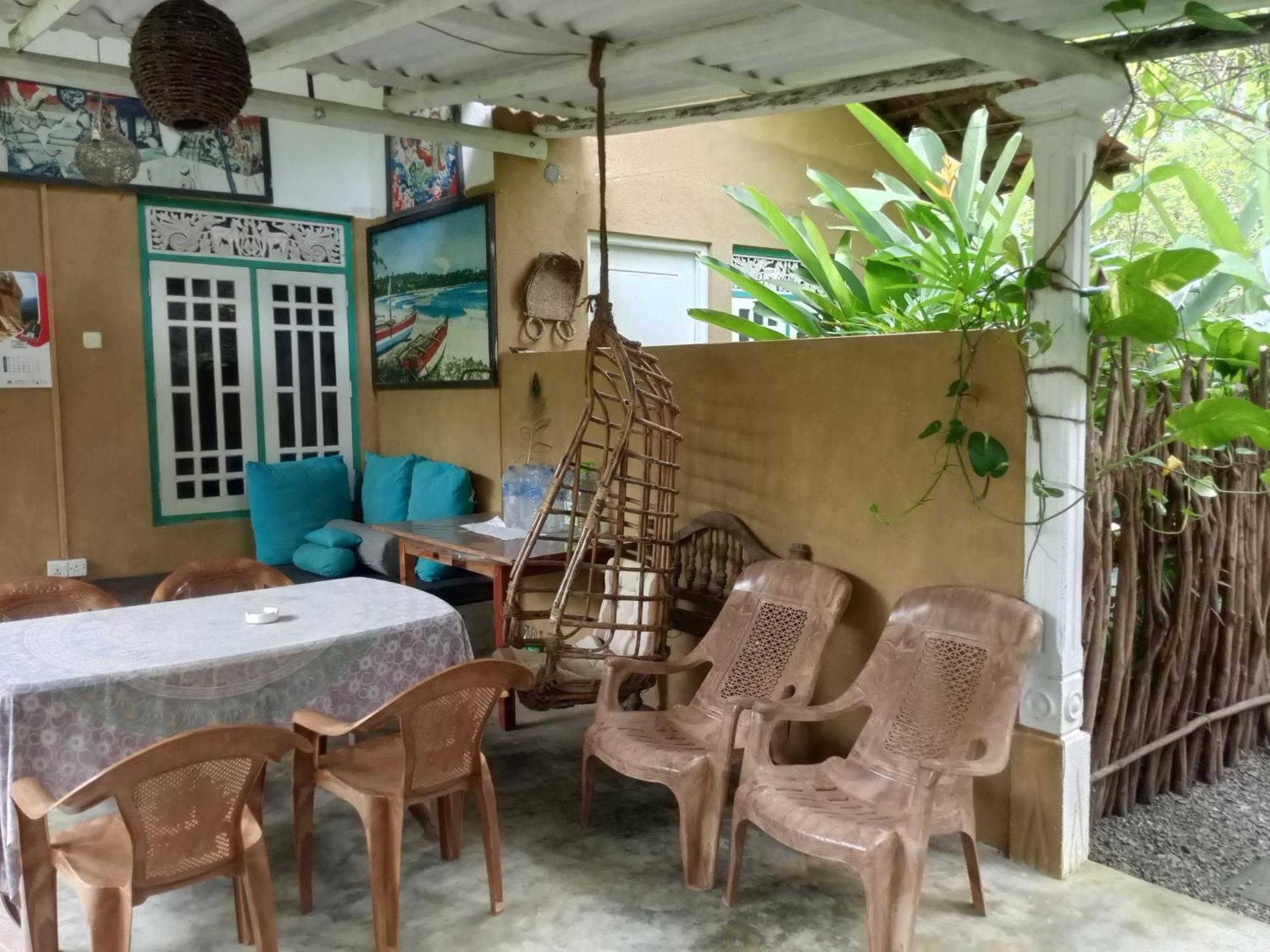 Hiriketiya Mahi Surf Apartment Dikwella Exterior foto
