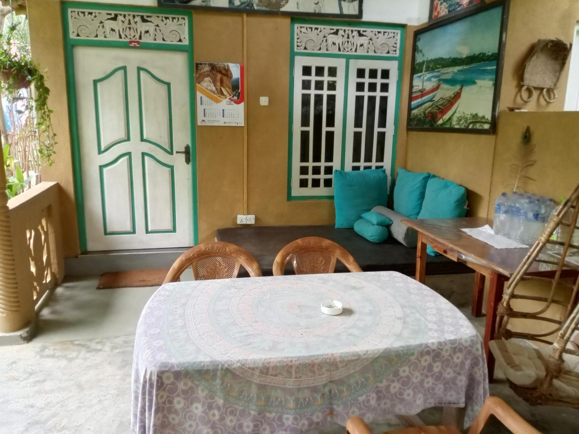 Hiriketiya Mahi Surf Apartment Dikwella Exterior foto